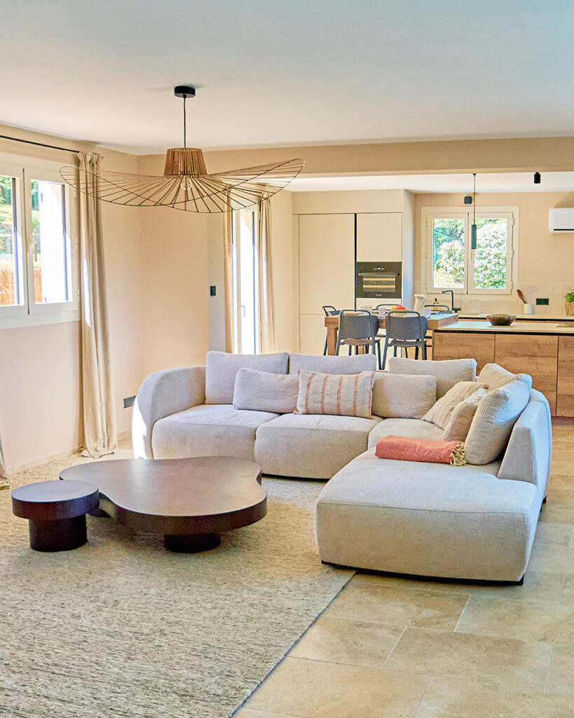 Le Nid du Loriot interieur living en keuken